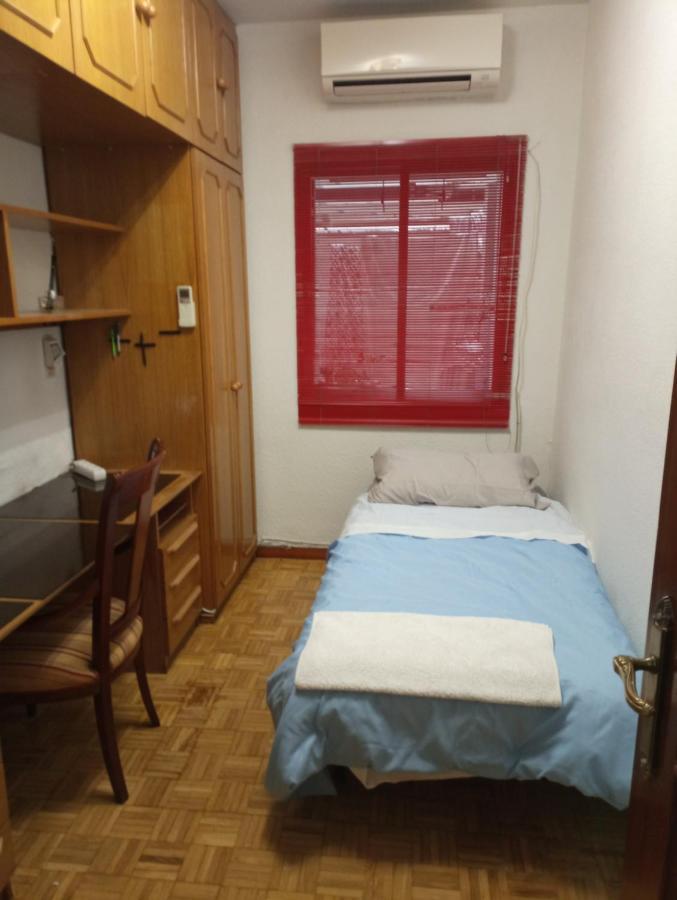 Bed and Breakfast 2-Centro Hab Compartida Masculina 8X Madryt Zewnętrze zdjęcie