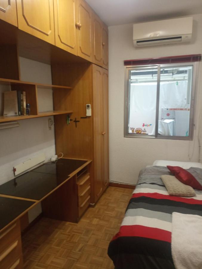 Bed and Breakfast 2-Centro Hab Compartida Masculina 8X Madryt Zewnętrze zdjęcie